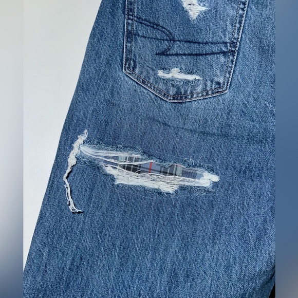 American Eagle sz 8 straight leg no stretch plaid peek-a-boo’s - Picture 5 of 6
